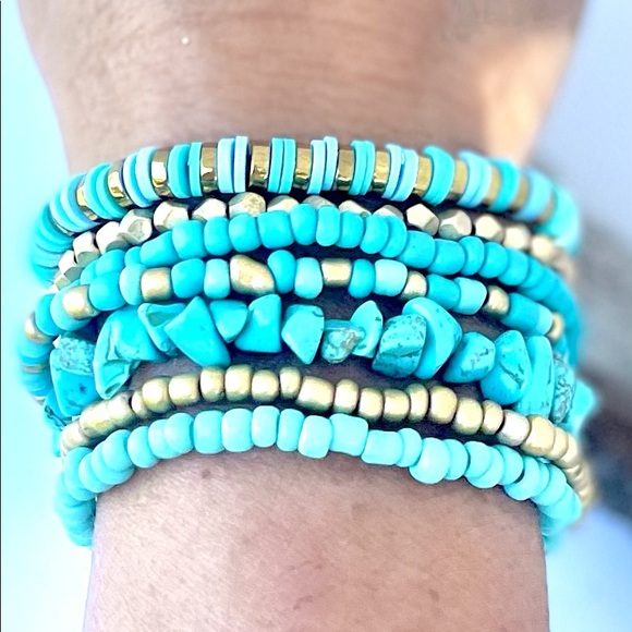BIRCH HOUSE BOUTIQUE Jewelry - NWT “Boho Soul” Stackable Bracelet 7 Piece Set, Bundled Bracelets, Turquoise